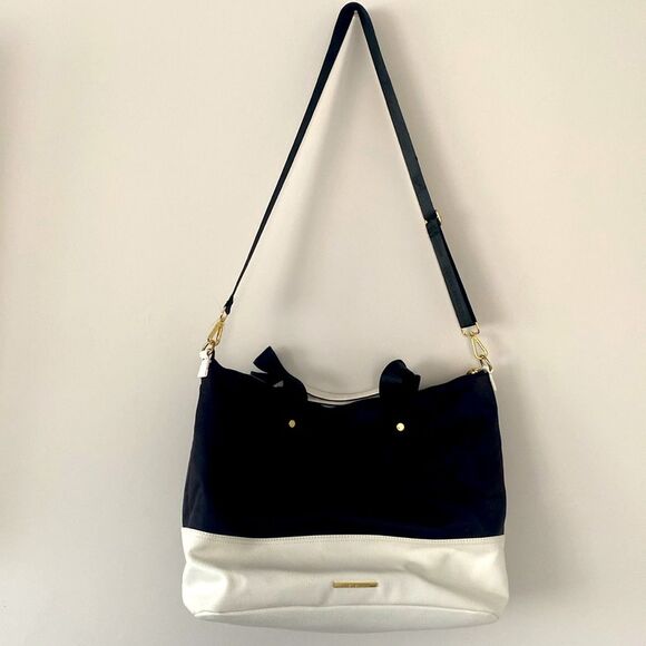 Steve Madden XL Sports / Travel 2 ways bag Black & White NWOT - Picture 4 of 13